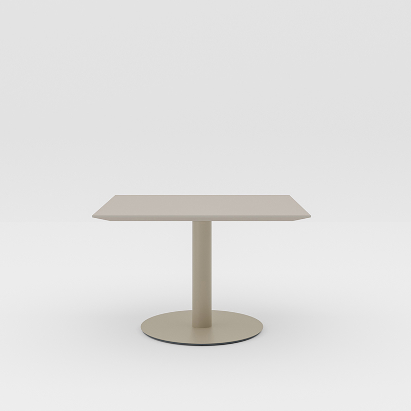 TABLE Lounge Table