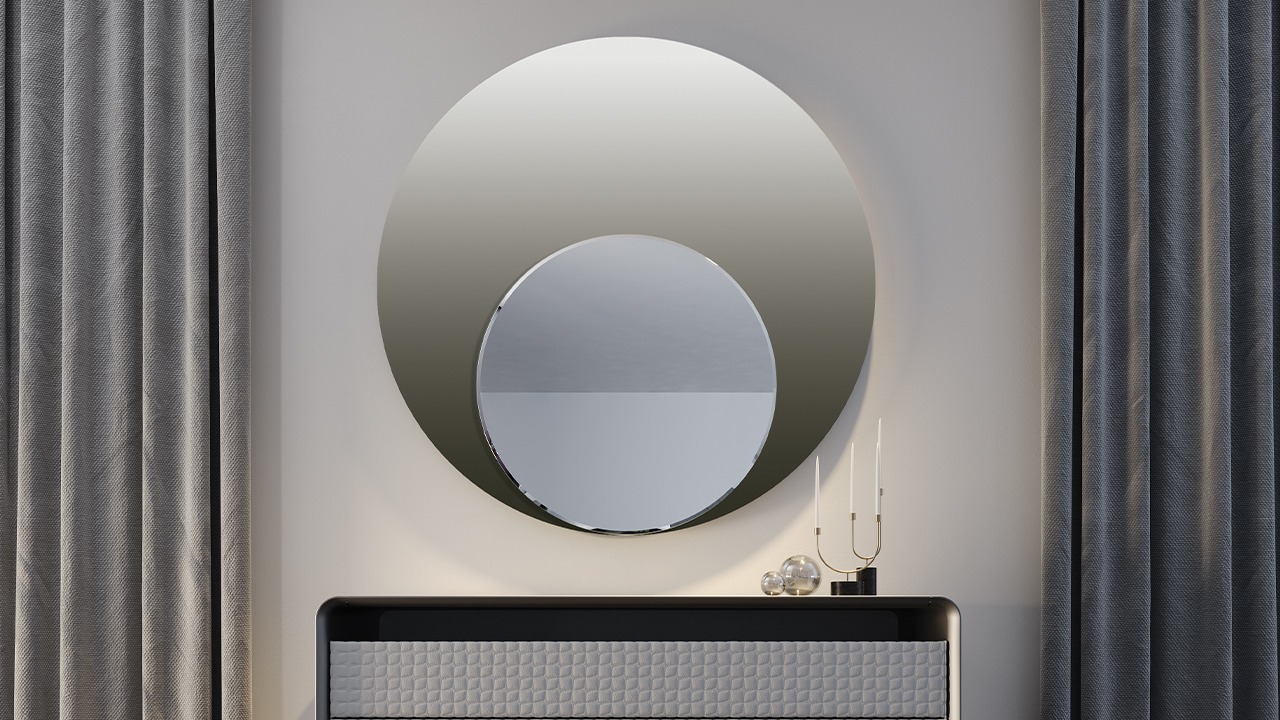 Nuance Mirror