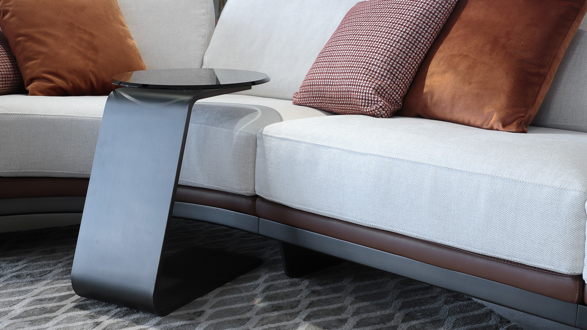Oh 55 Side table