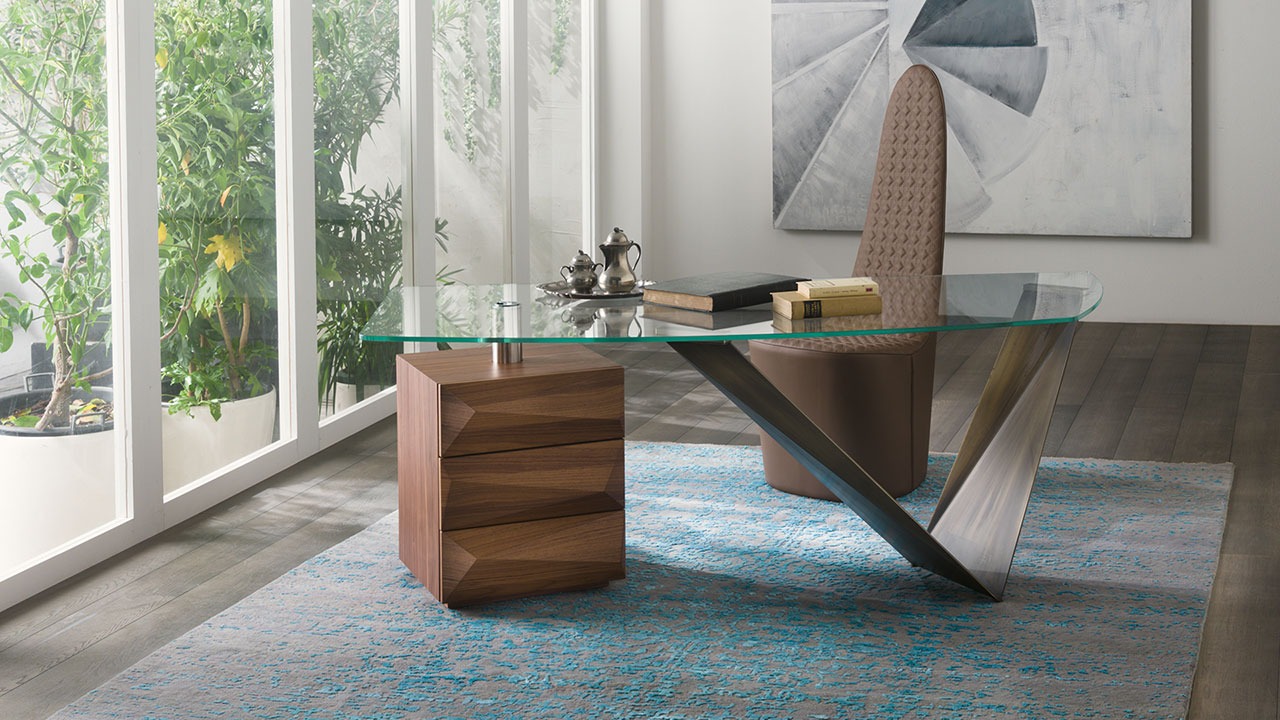Prisma Steel Desk
