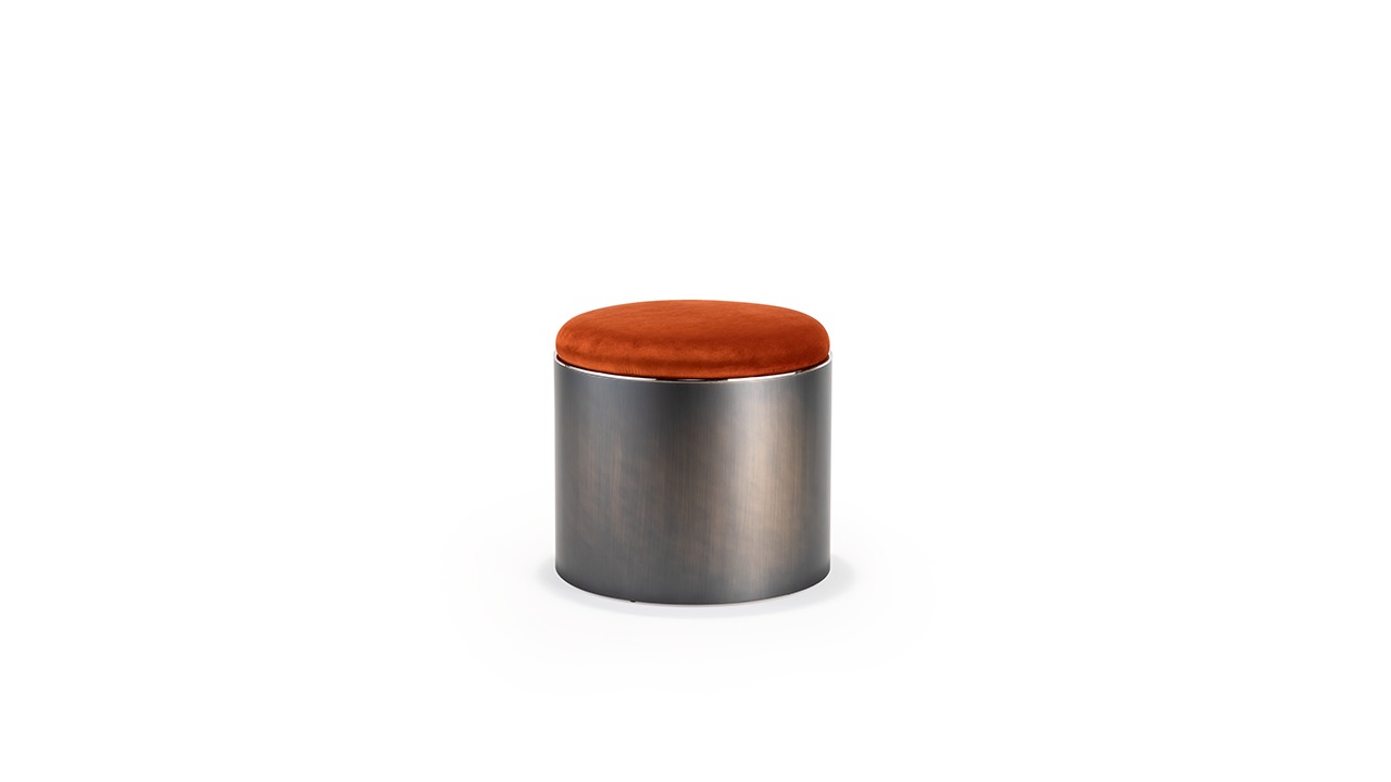 Tau 40 Steel Pouf
