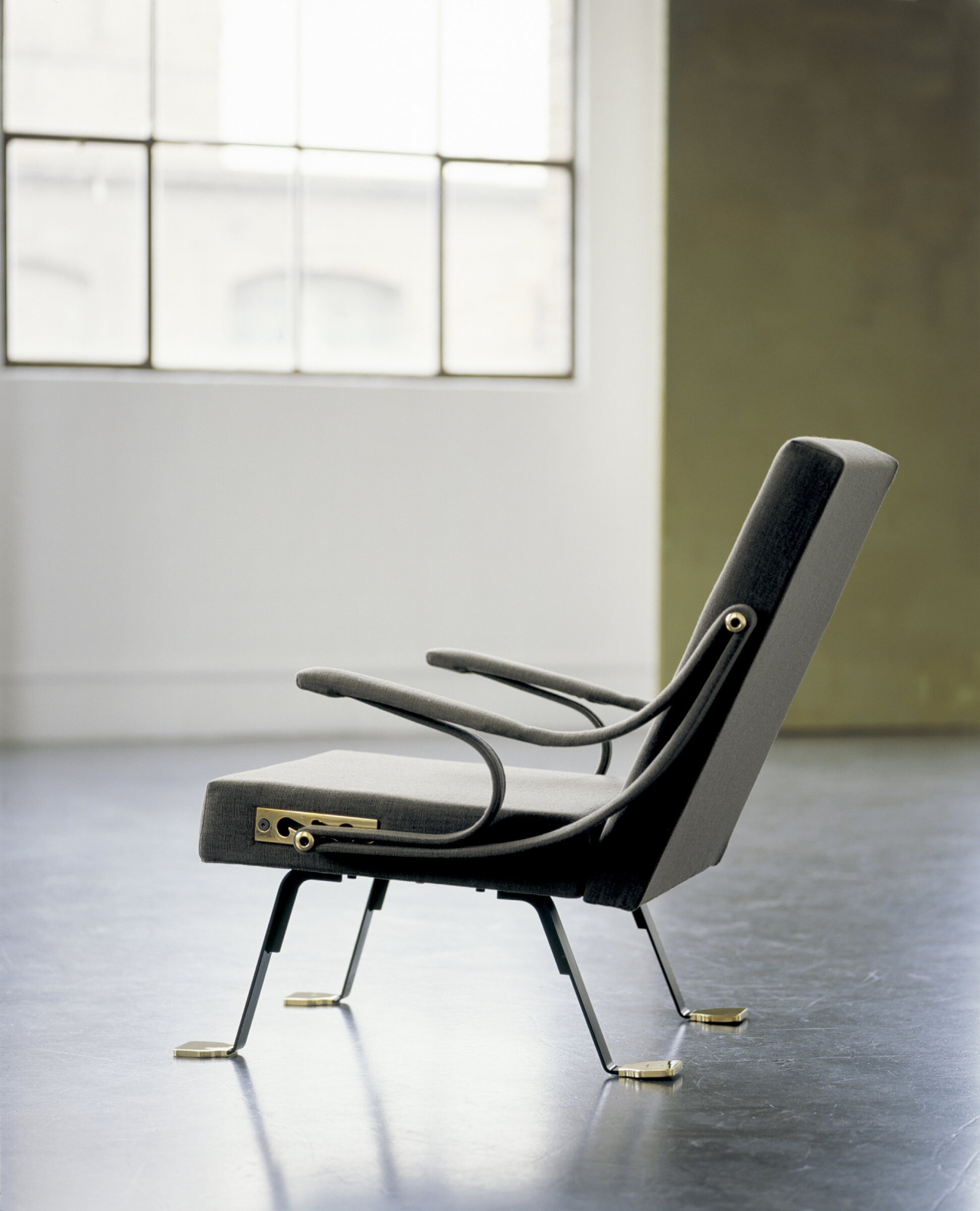 Digamma Chaise Longue