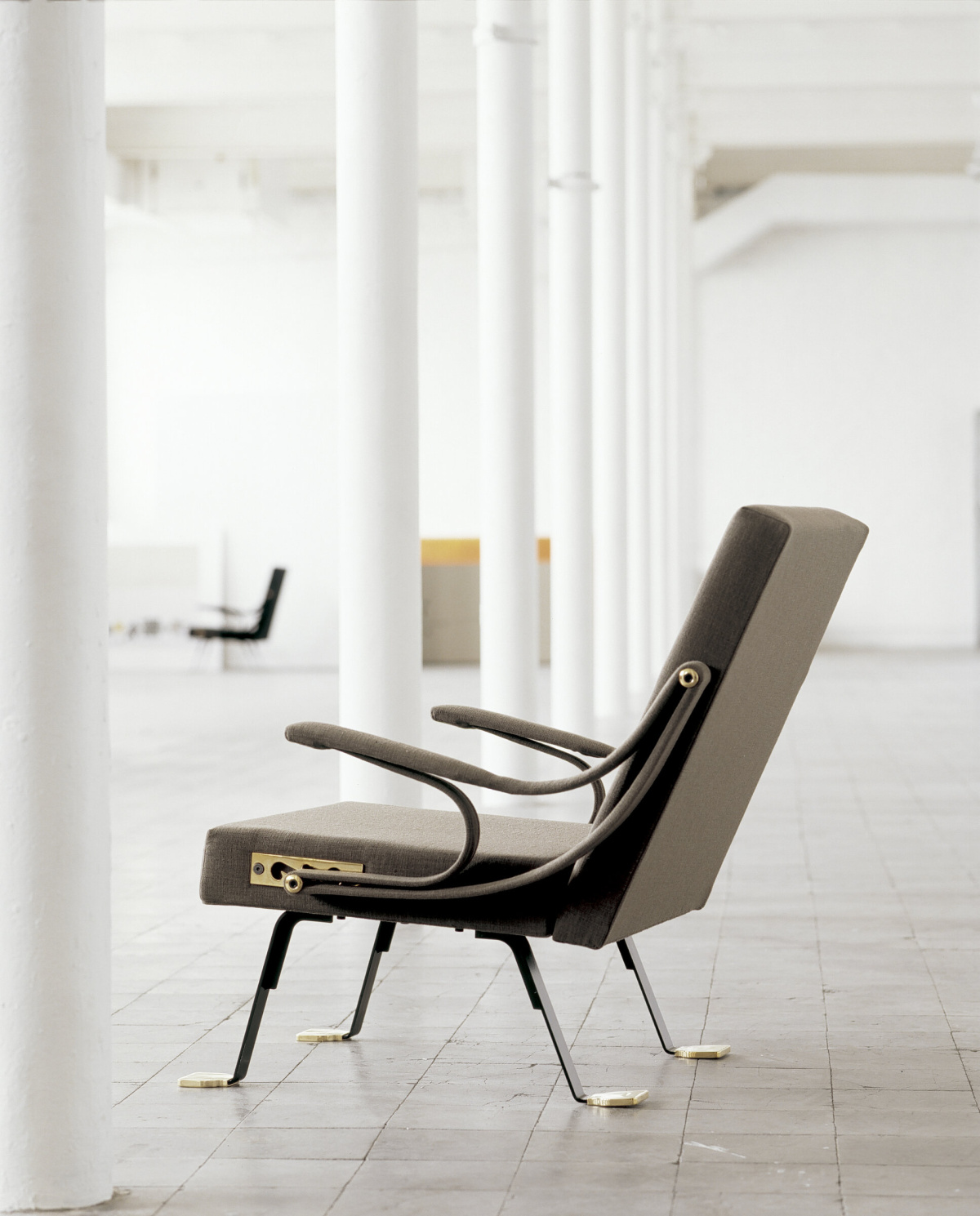 Digamma Chaise Longue