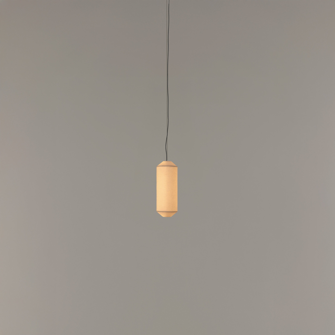 Tekiò Vertical Pendant Lamps
