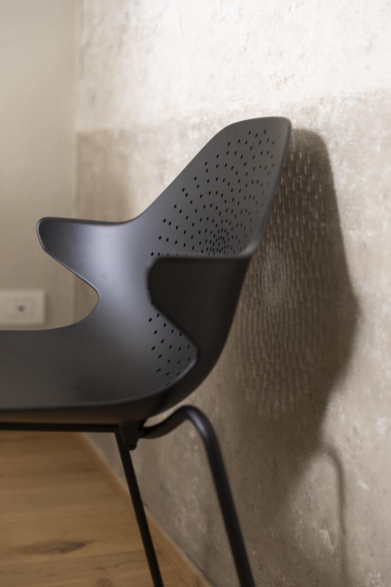 Klera Chair