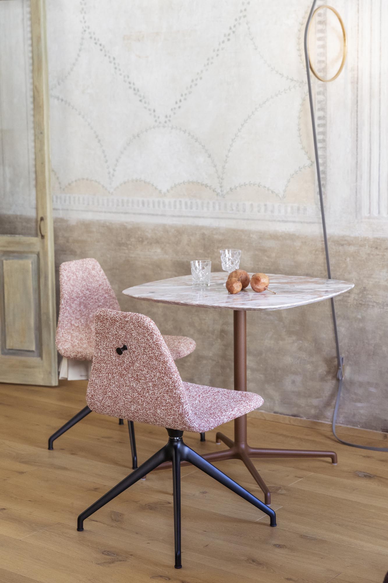 Nuki Chair