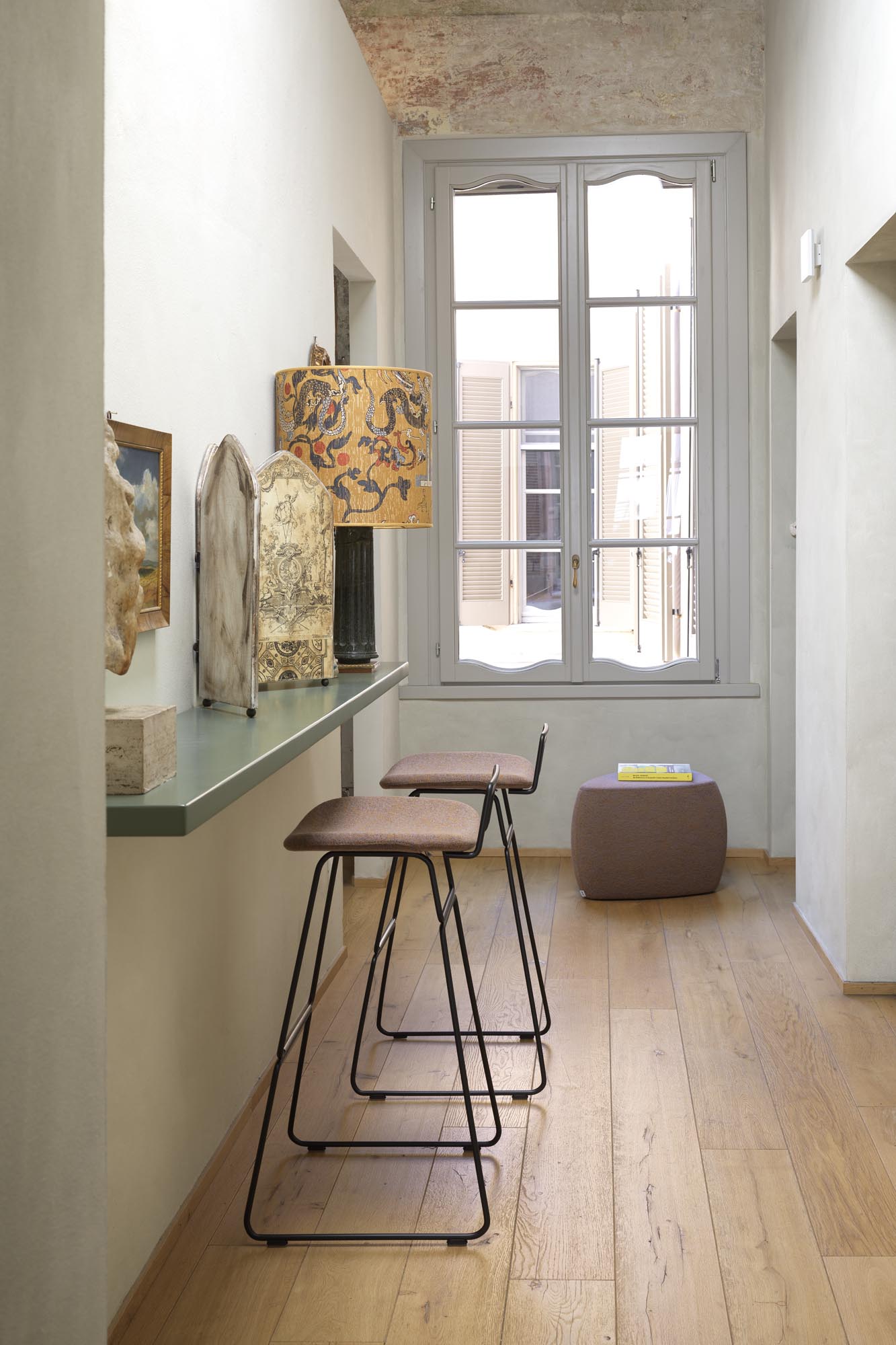 Sketch Stool