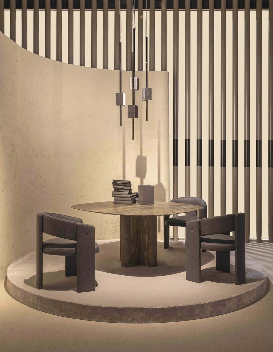 Andrej Table