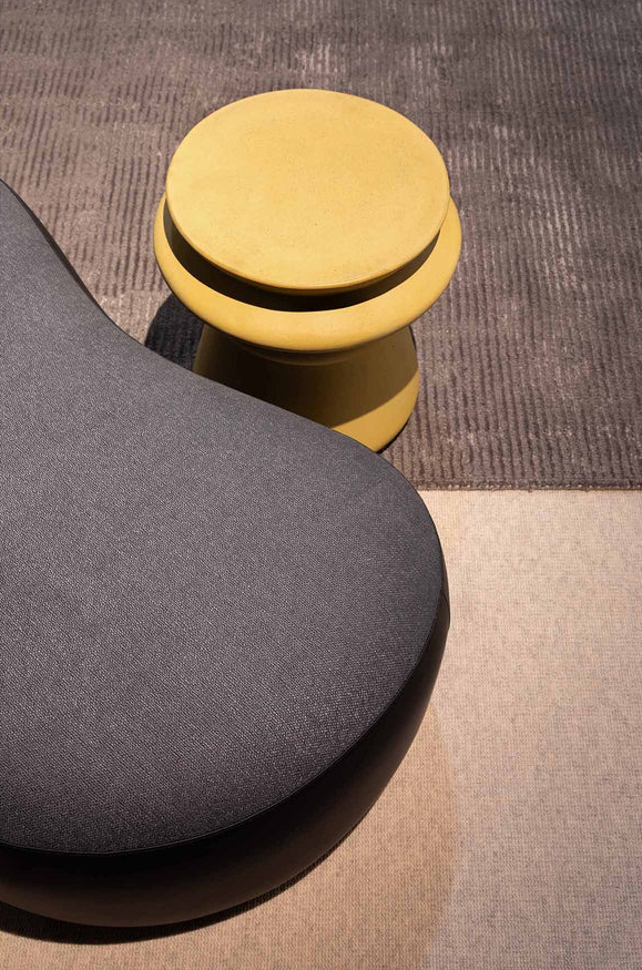 King & Queen Side Table
