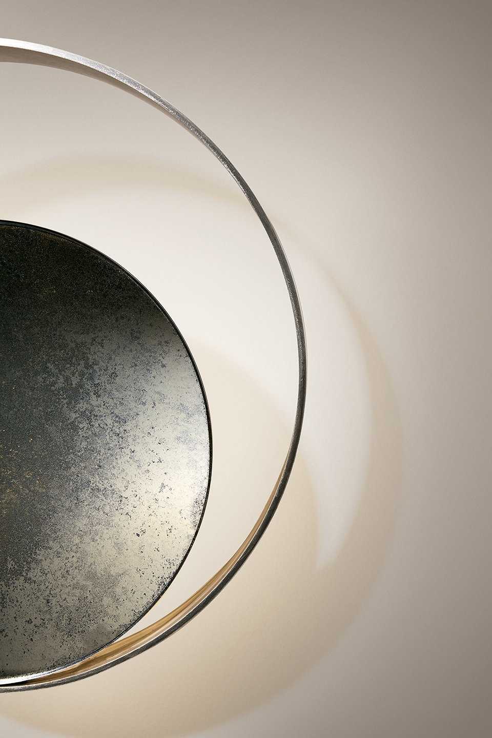 Circle Wall Lamp