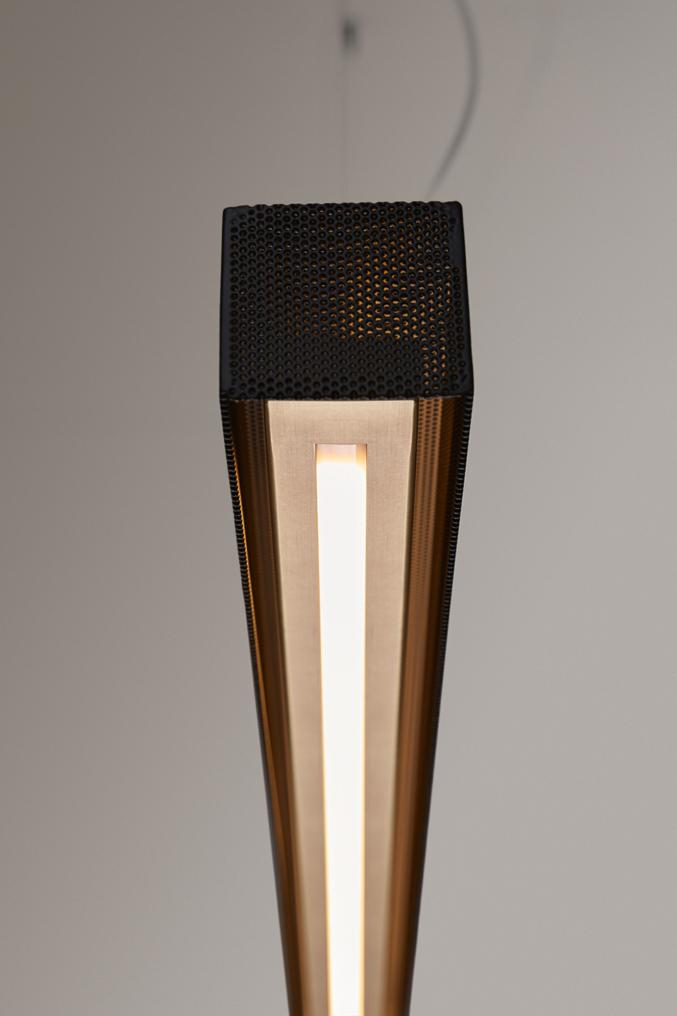 Urban Lightline Suspension Lamp