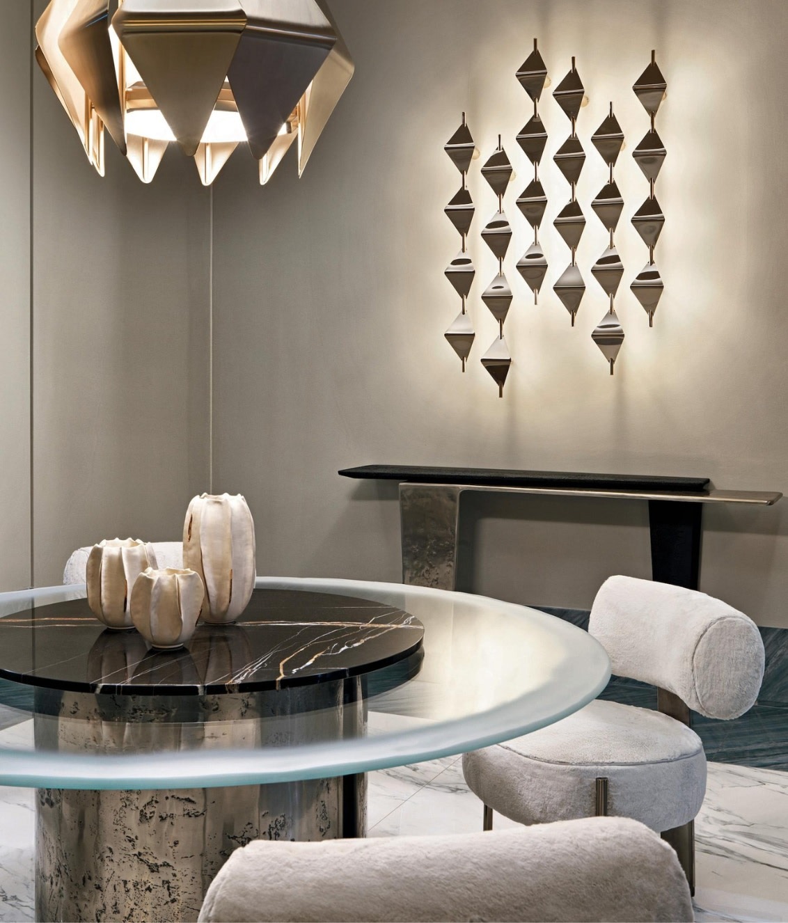 Amos dining table
