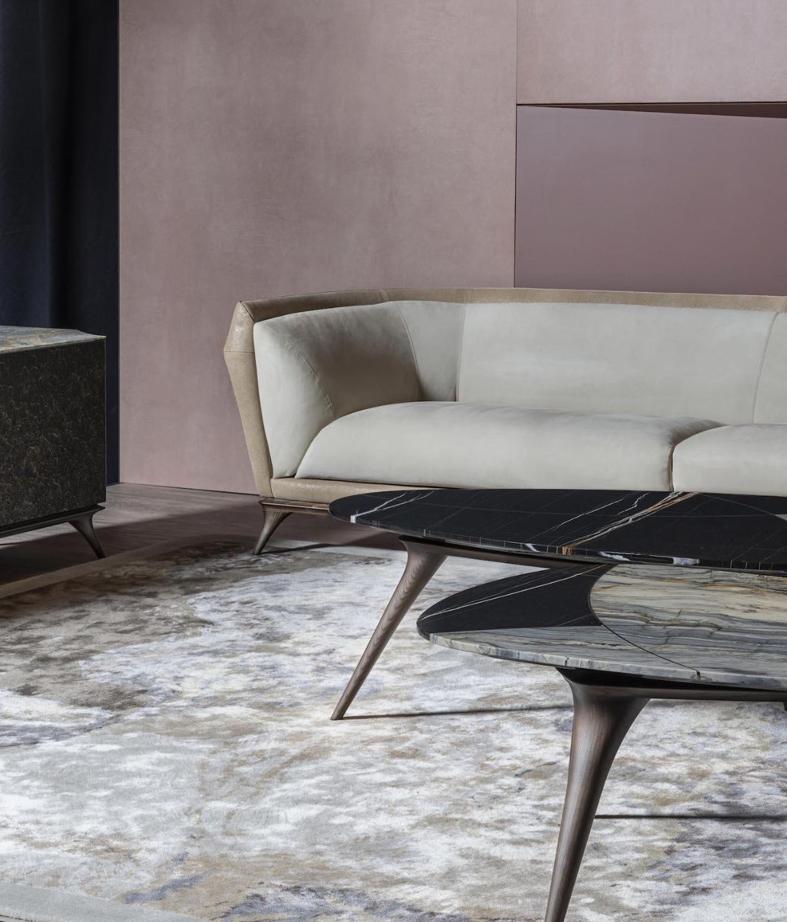 Deimos sofa
