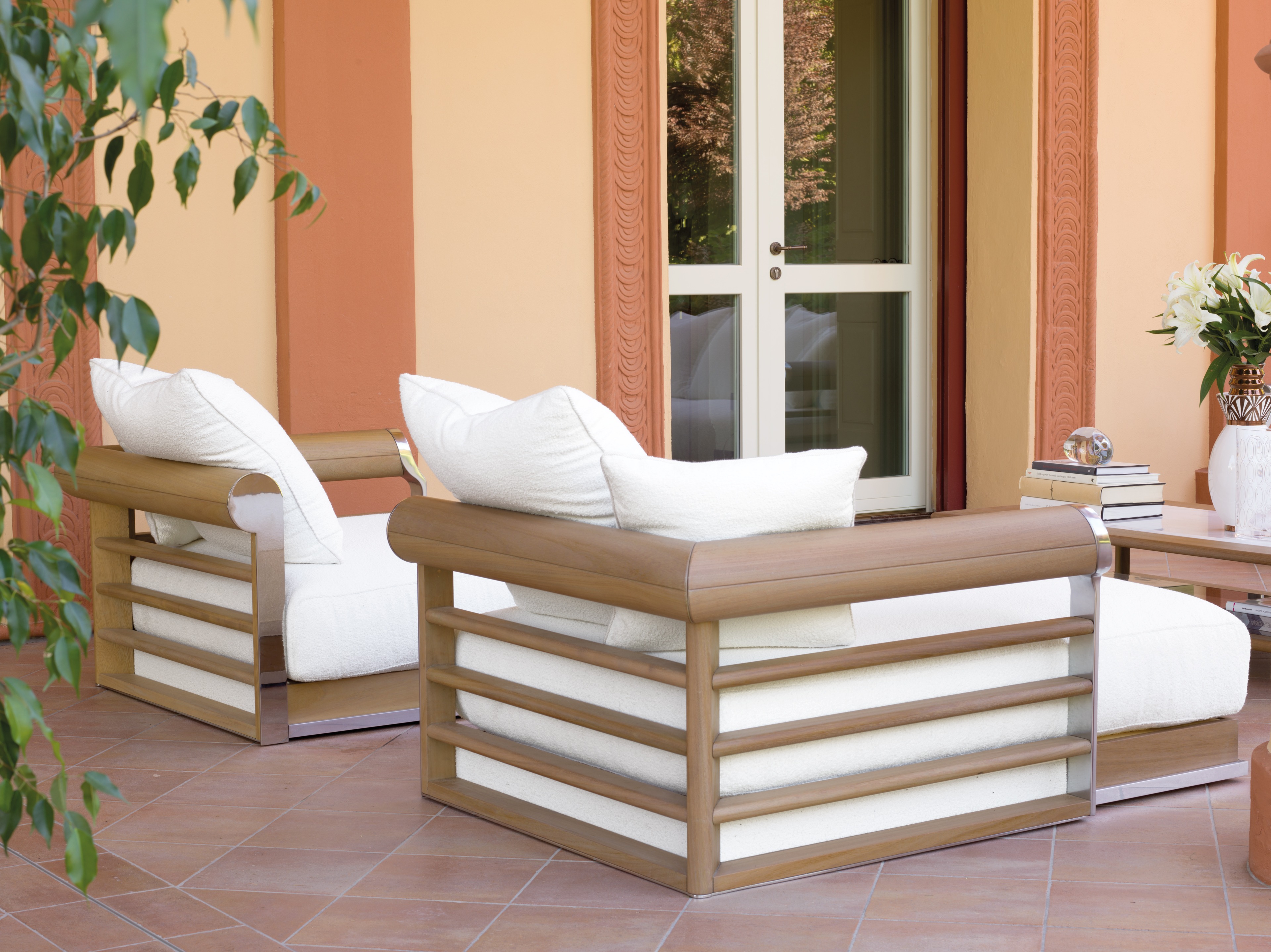 Galloway chaise lounge