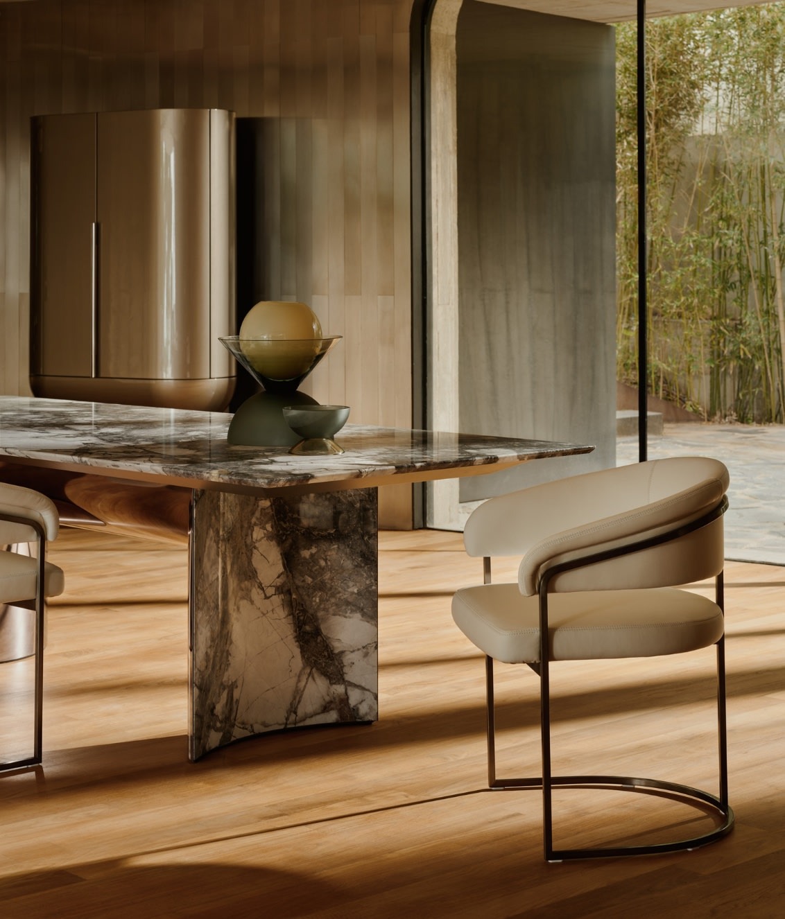 Kerwan dining table