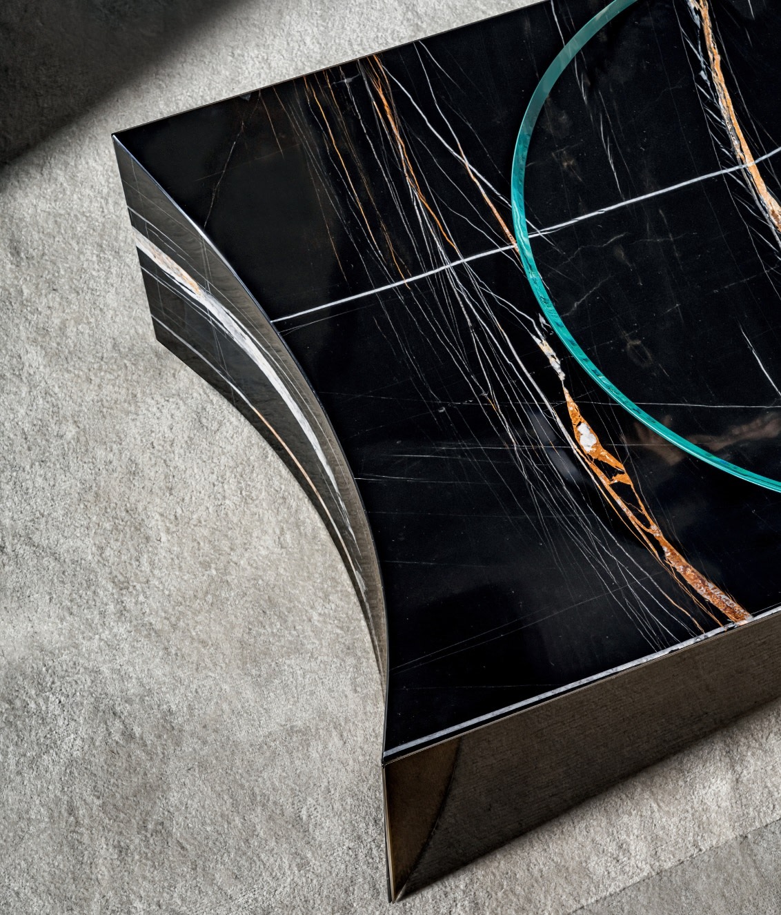 Kerwan low table