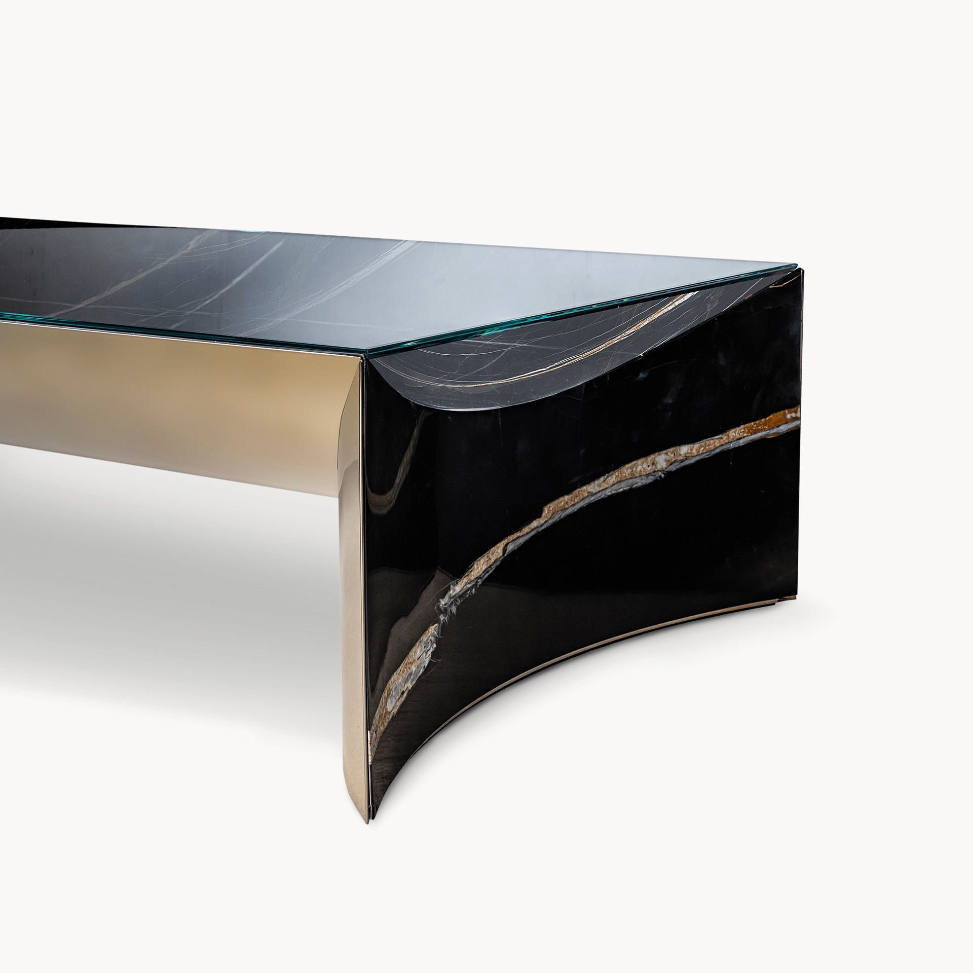Kerwan low table