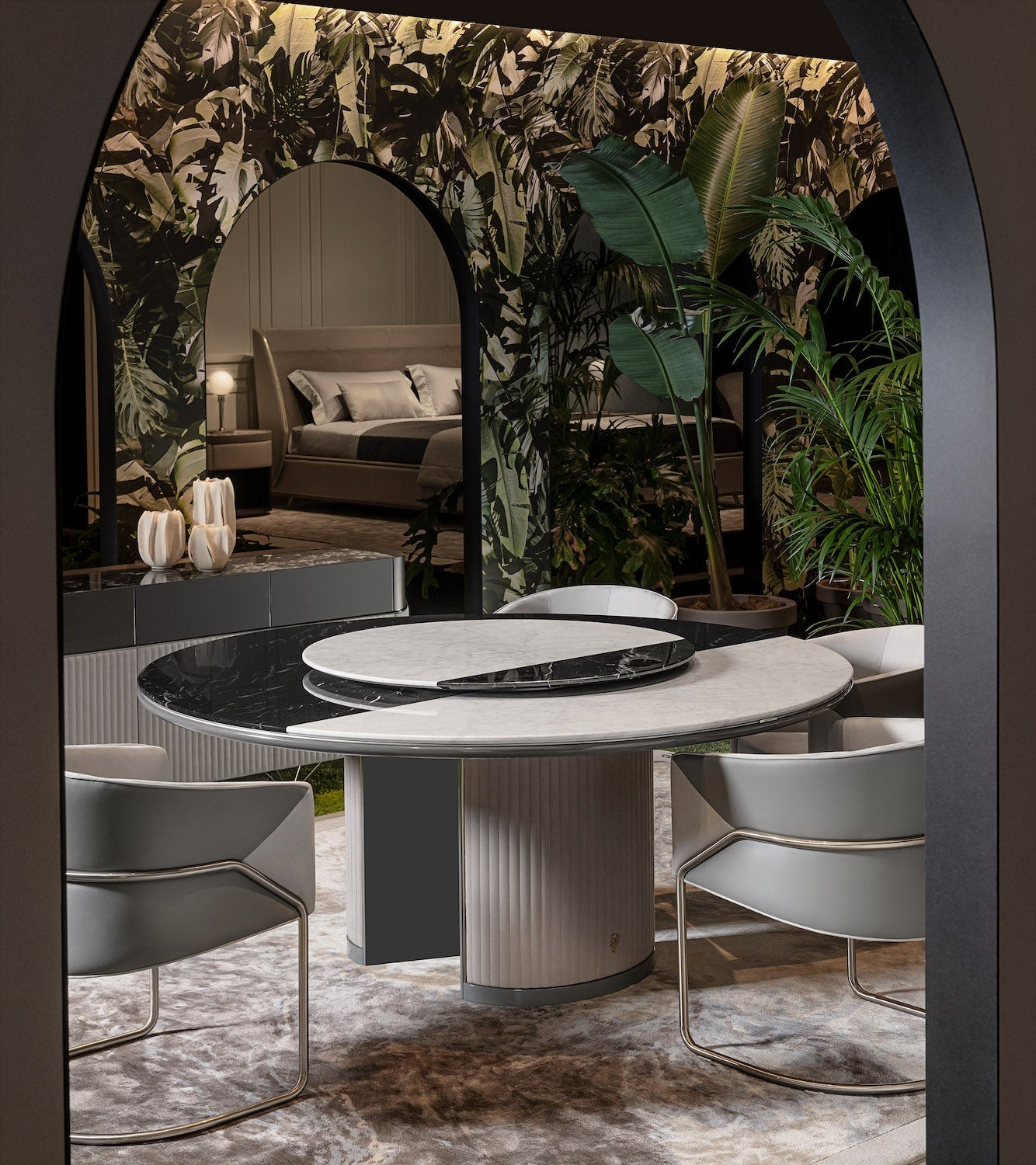Palace dining table