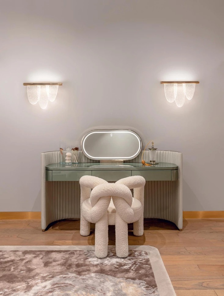 Shibari armchair