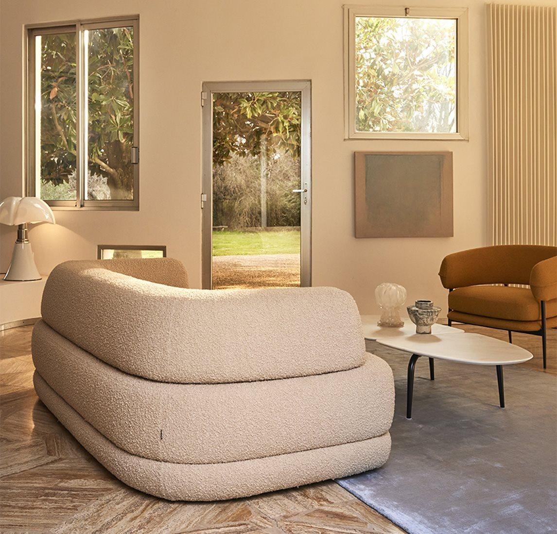 Bumper sofa