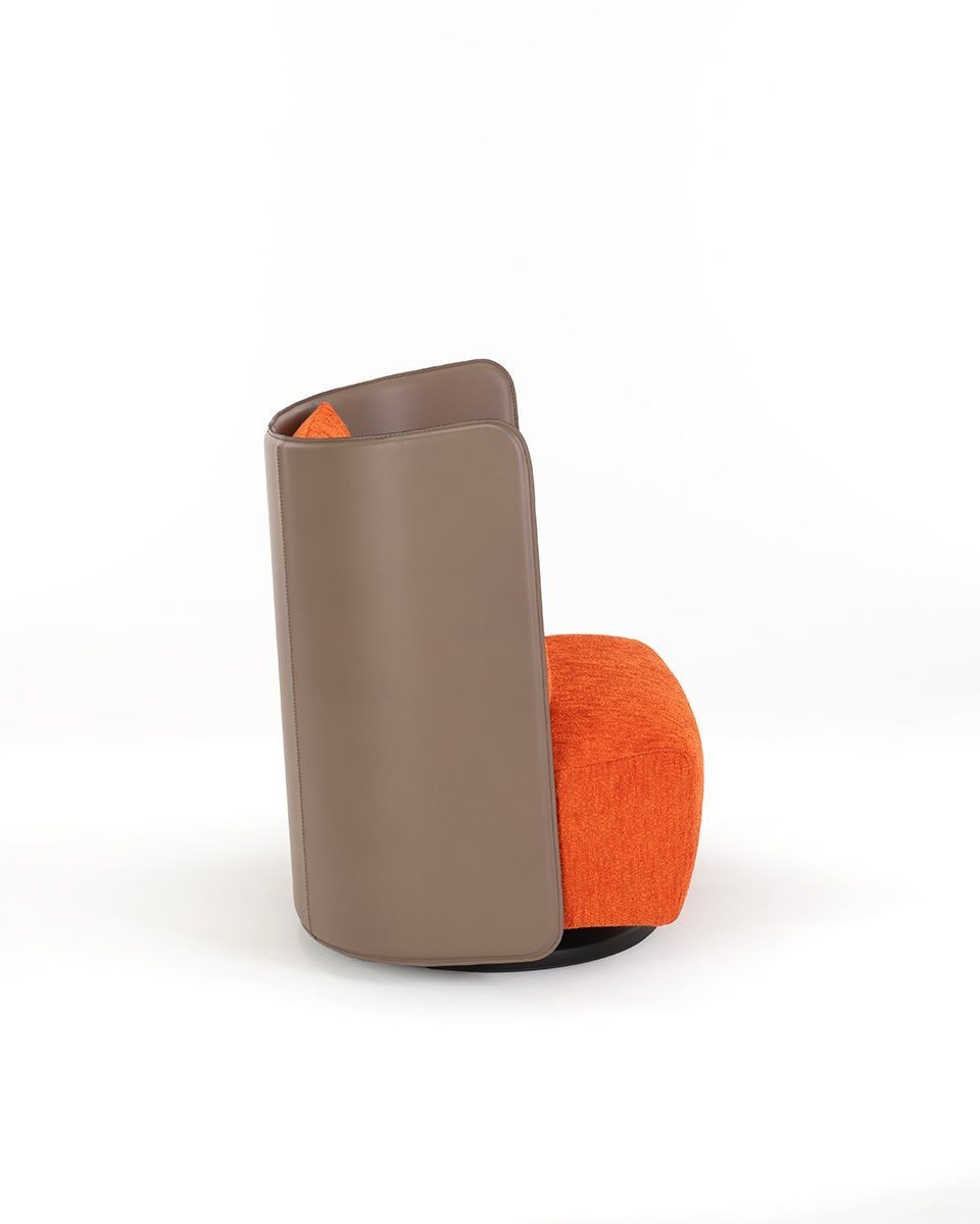 Campiello+ Swivel Armchair