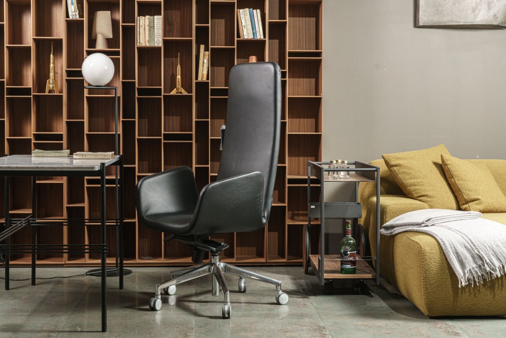 Lord Reclining swivel armchair