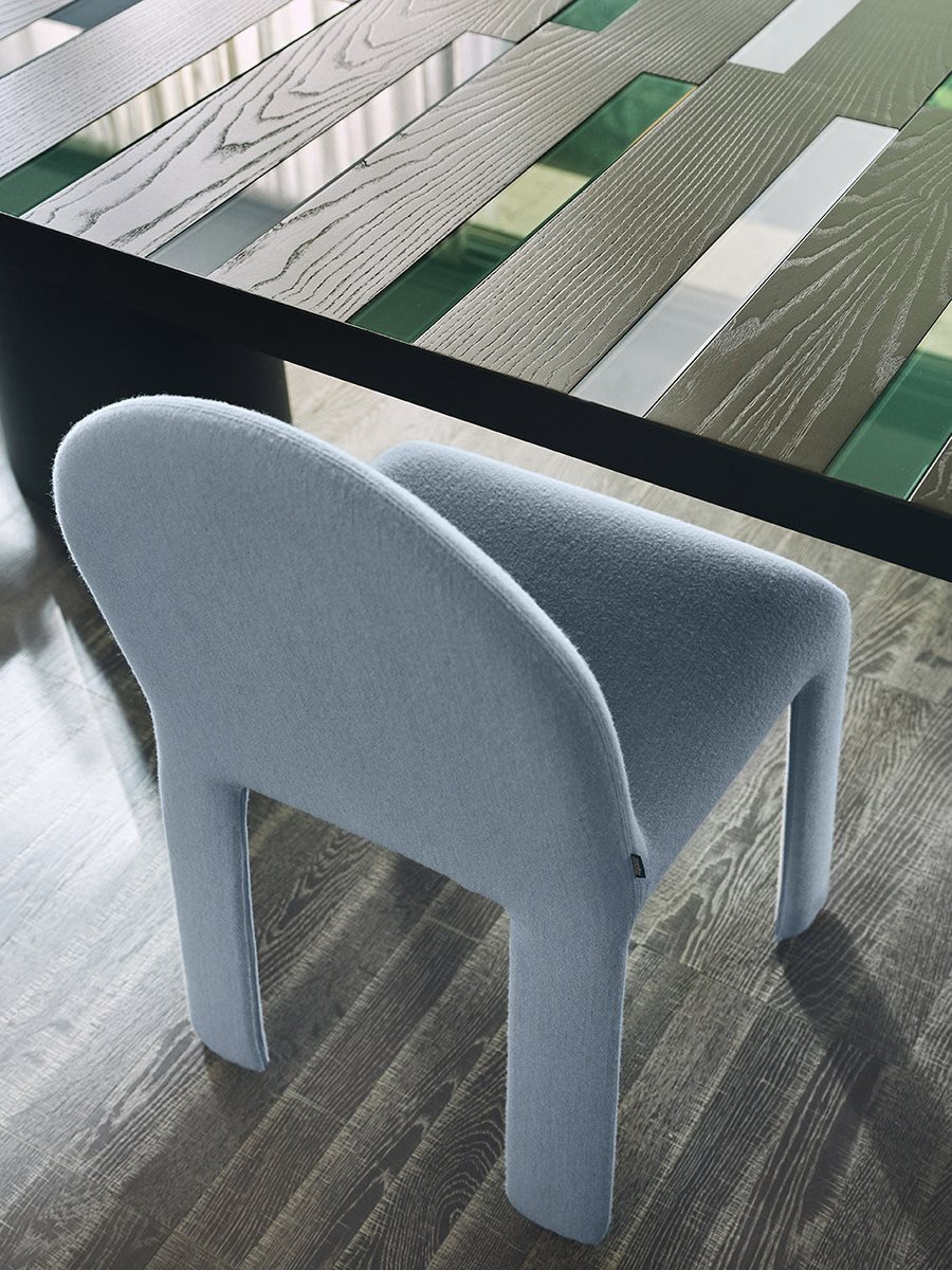 Nellee Chair