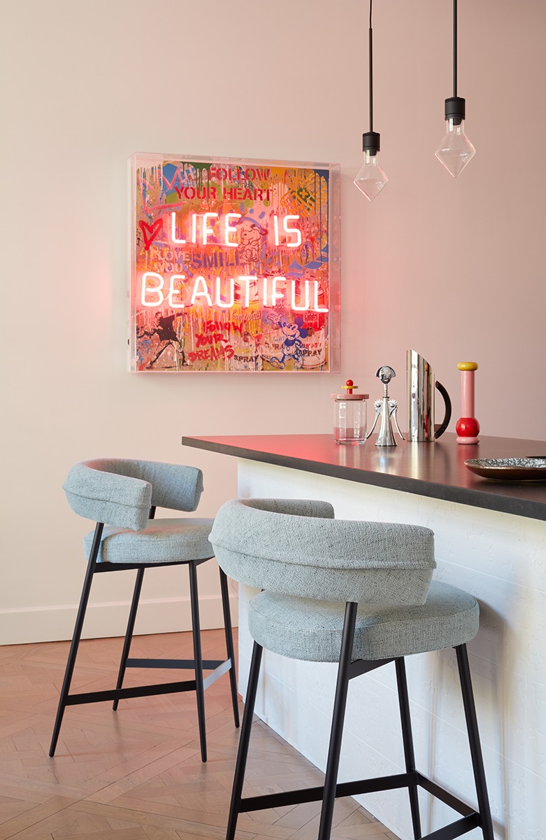 Nena Stool