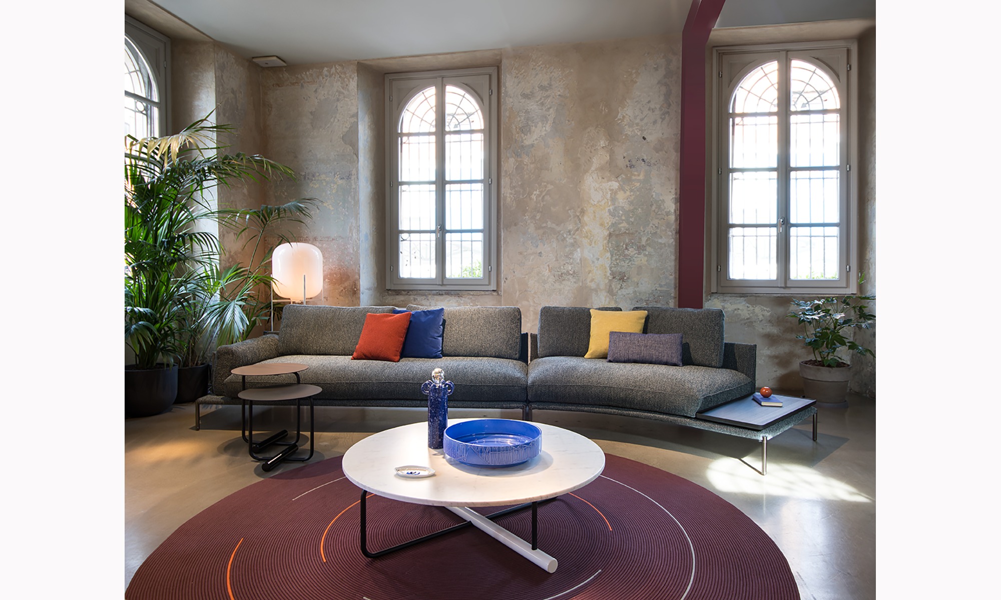 Noah Elegant Linear or Curved Sofa