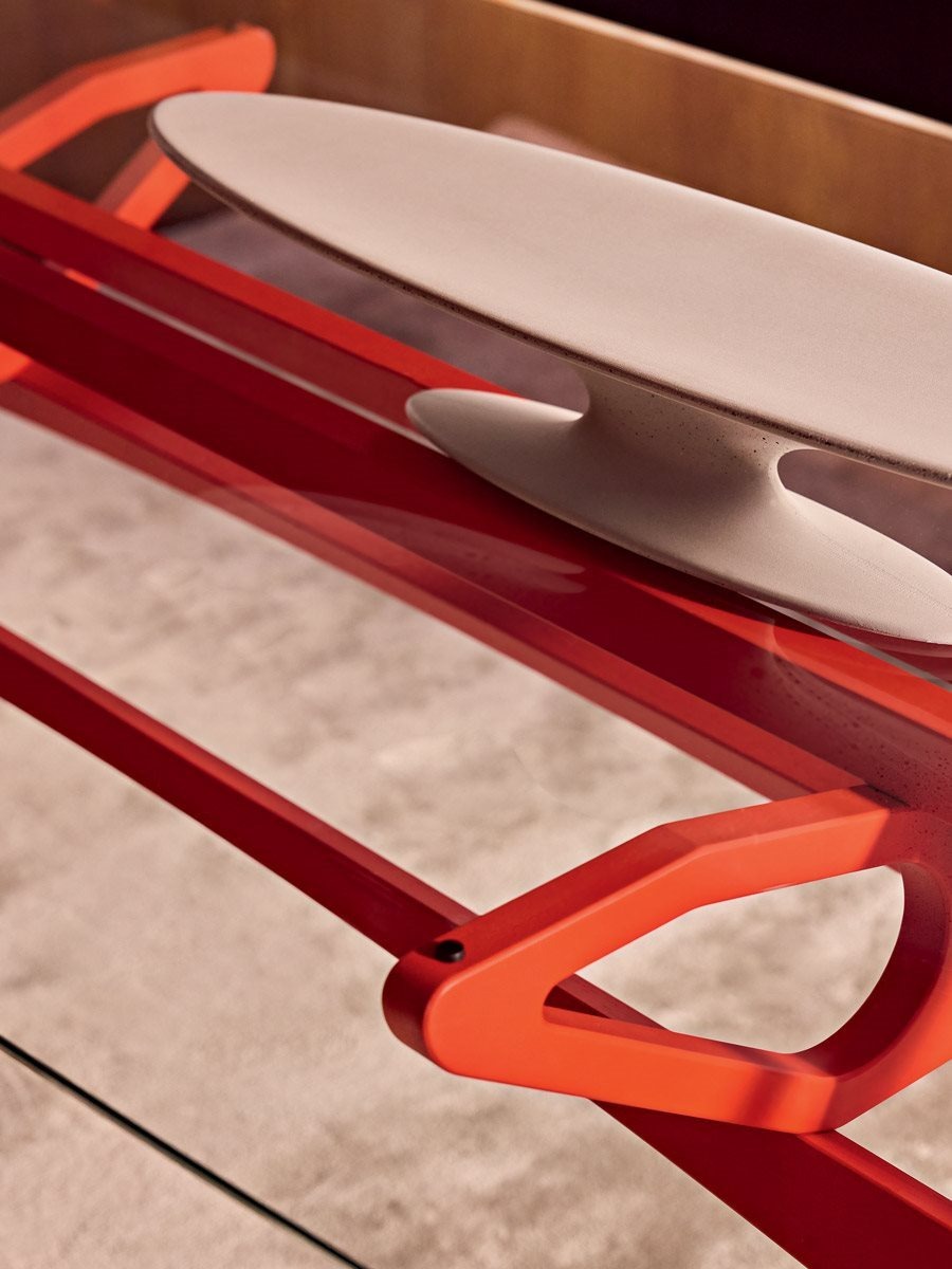 Reale CM Modern Table