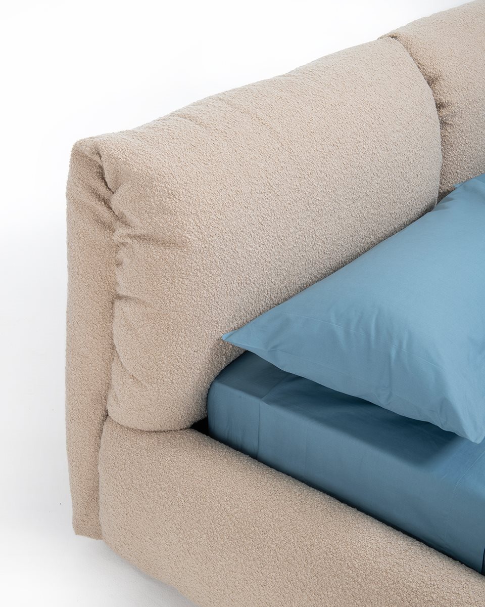 Za:Za Bed