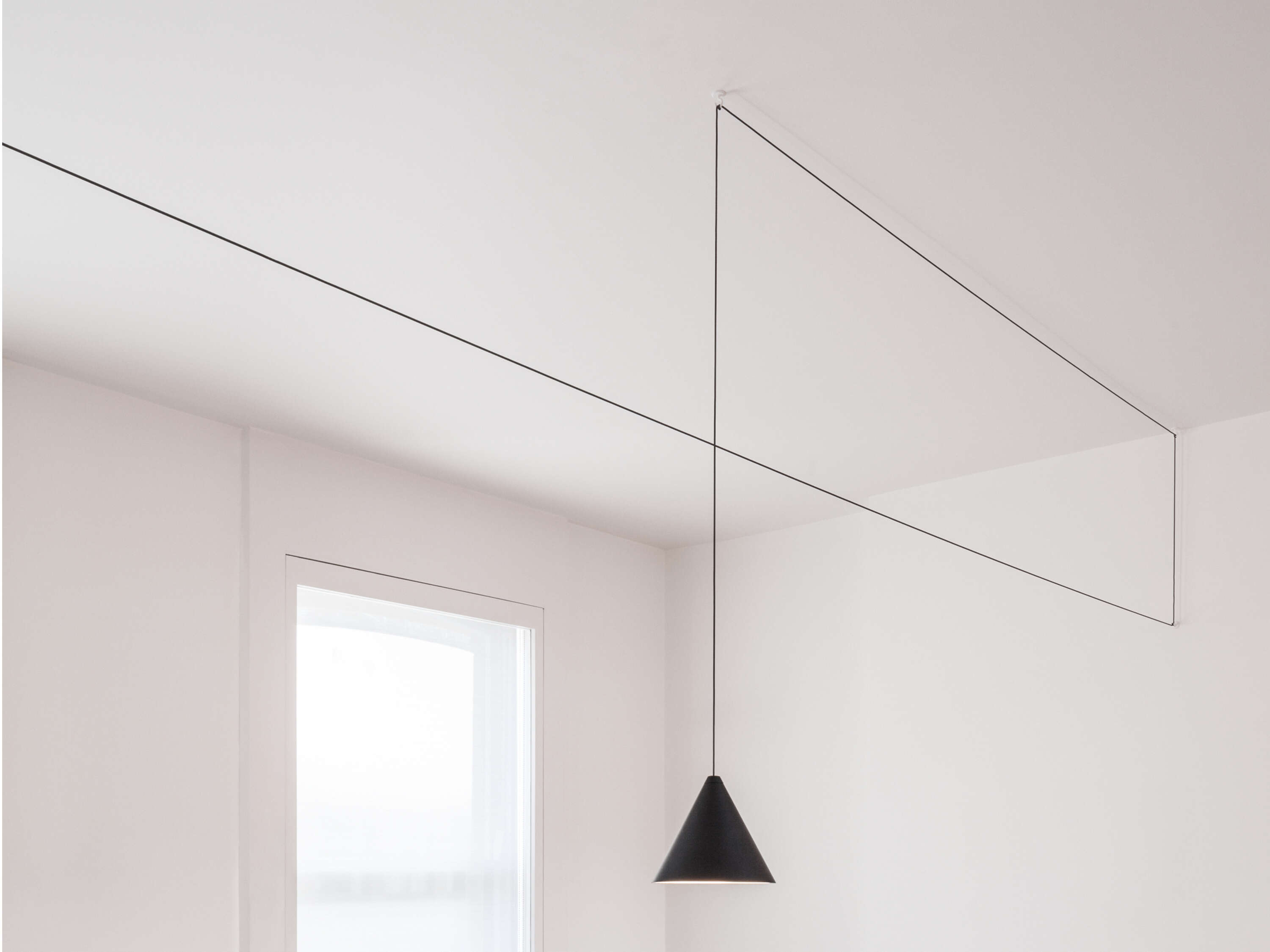 Suspension String Light Cone
