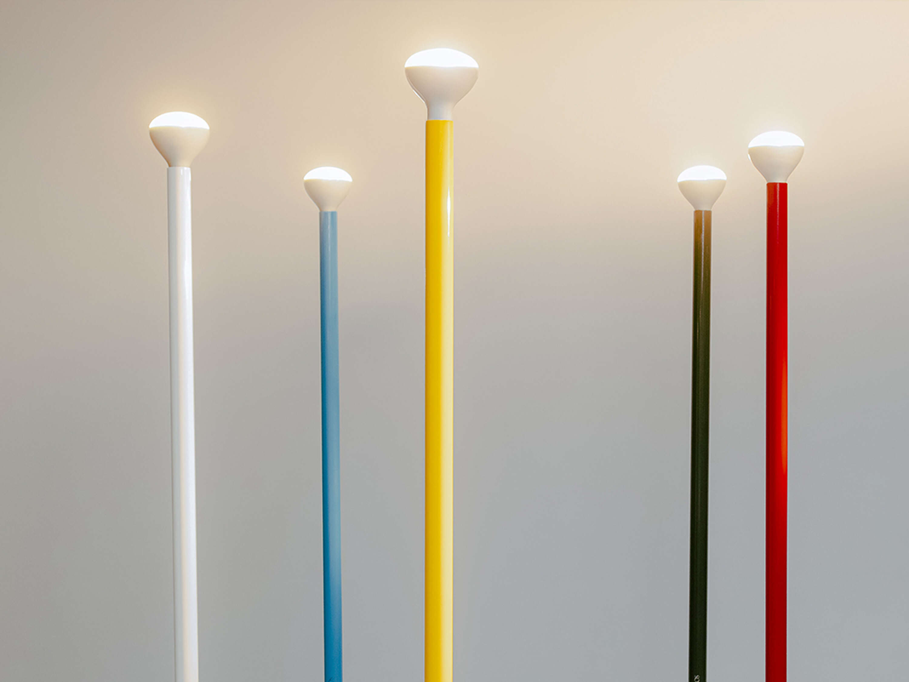 Floor lamp Luminator