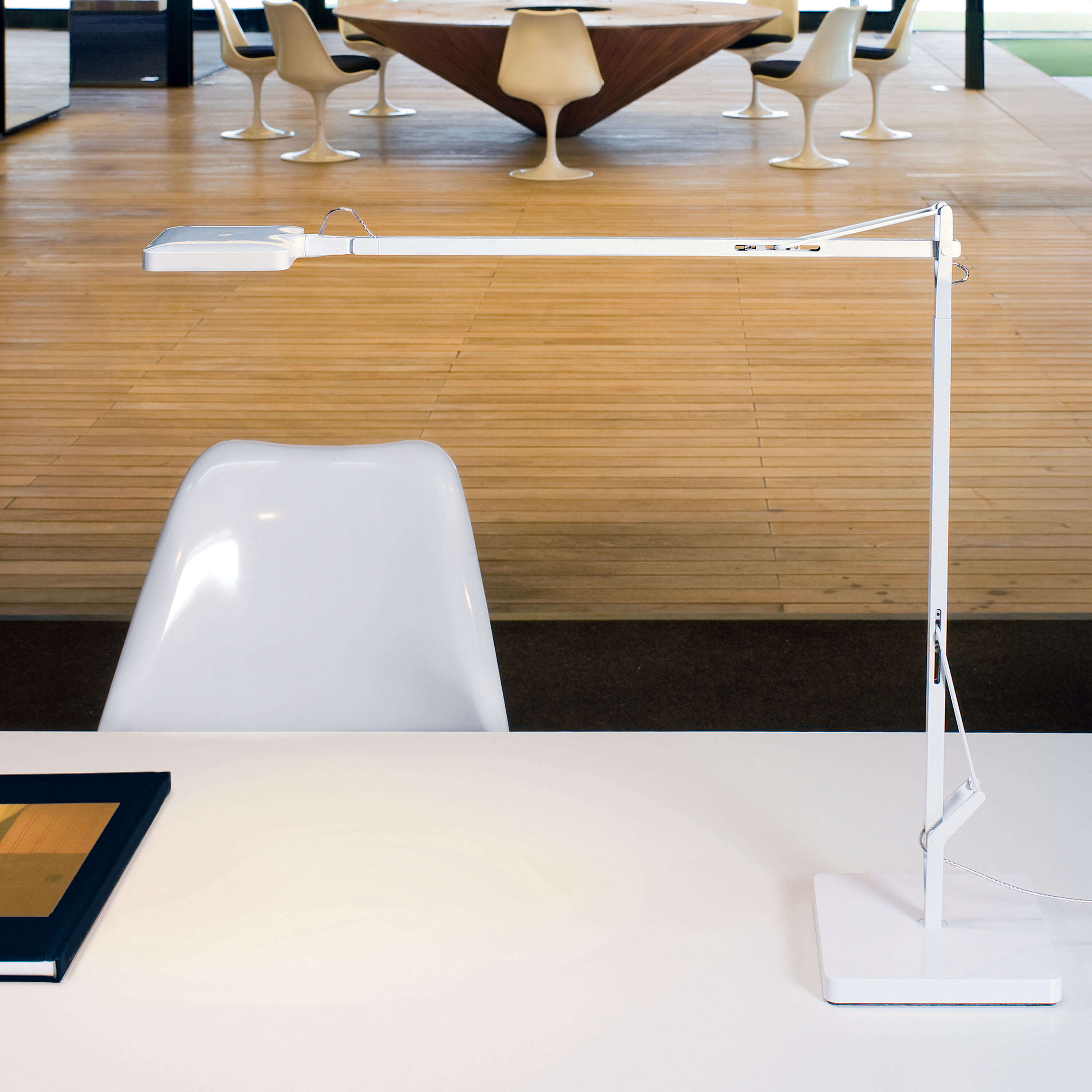 Table Lamp Kelvin Led Base