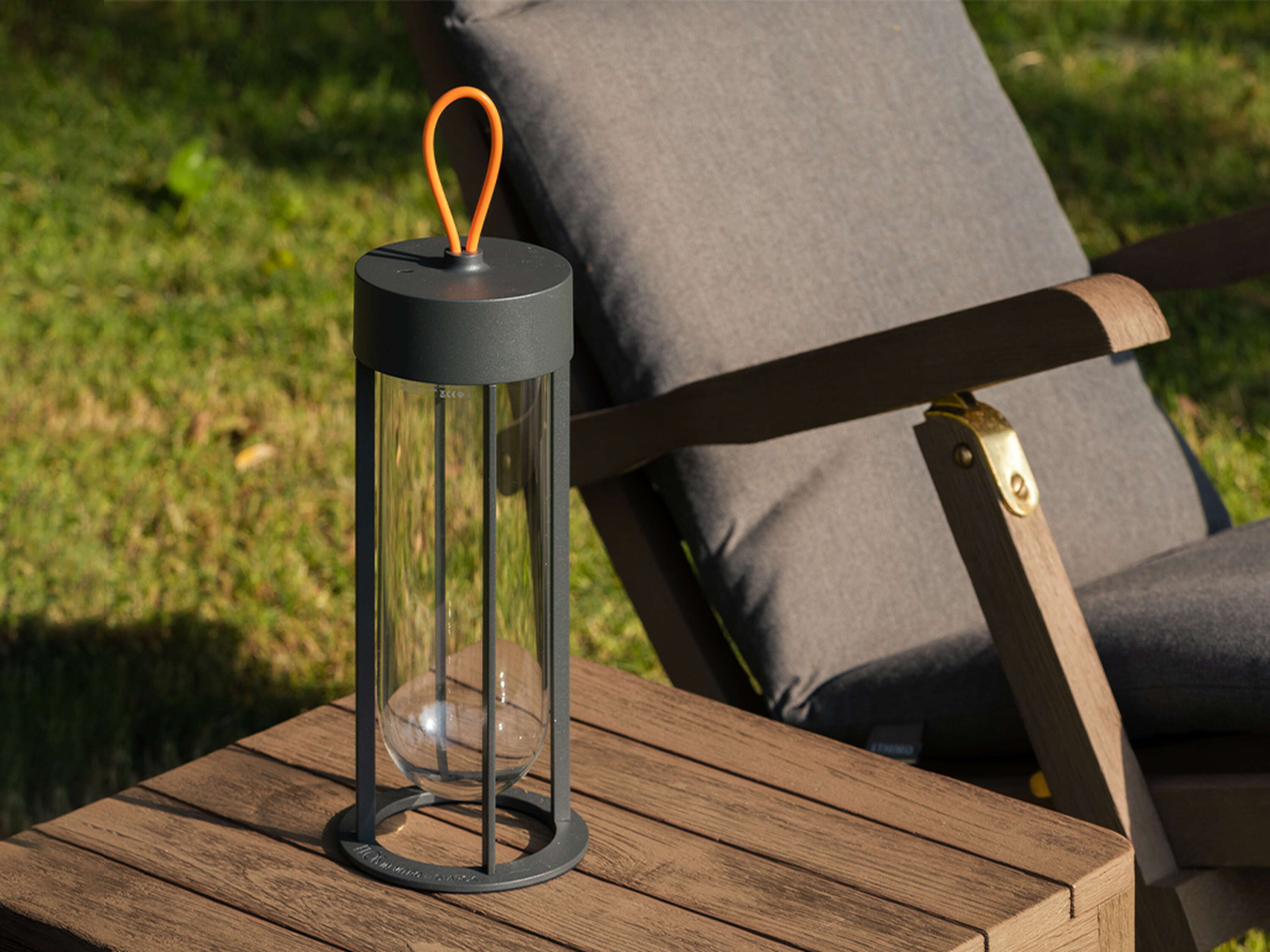 Table Lamp In Vitro Unplugged